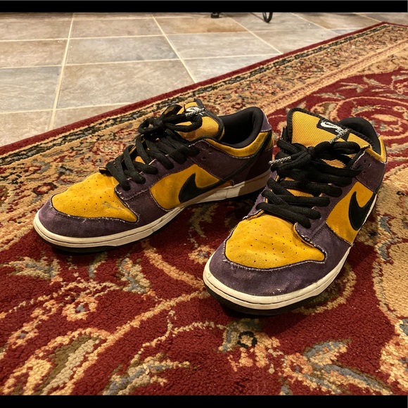 nike sb dunk low goofy boy